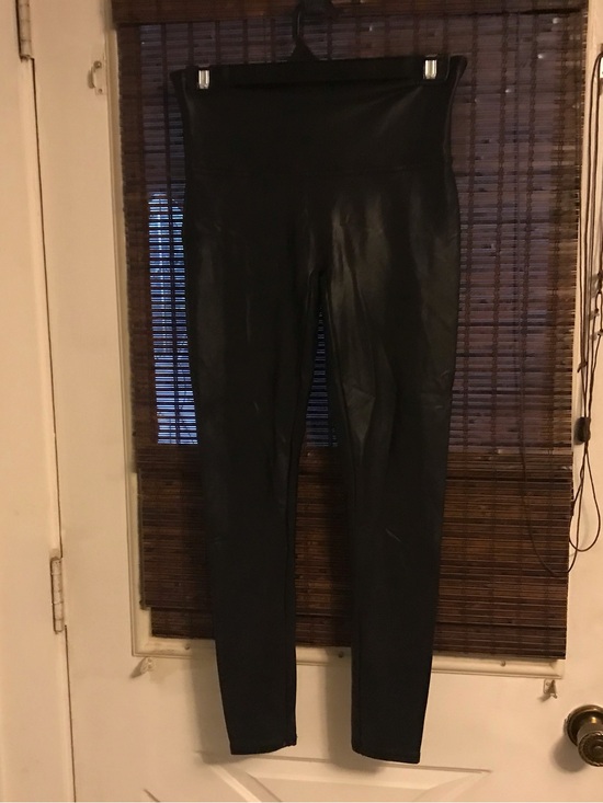 SPANX Pants - Spanx Faux Leather Leggins